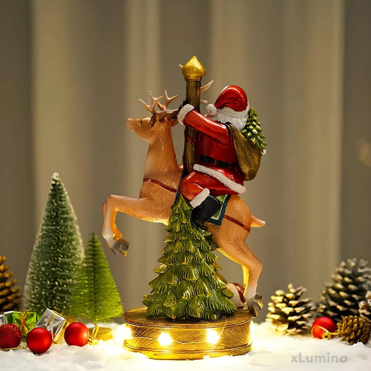 Kerstman met rendier - Standbeeld